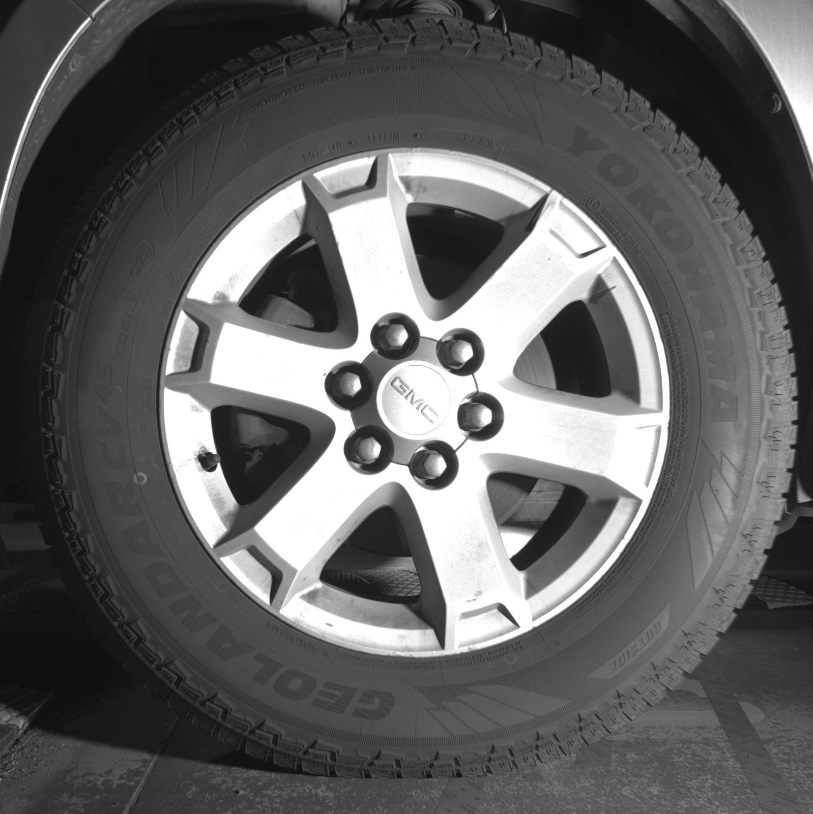 Thumbnail: 2016 GMC Acadia - 6