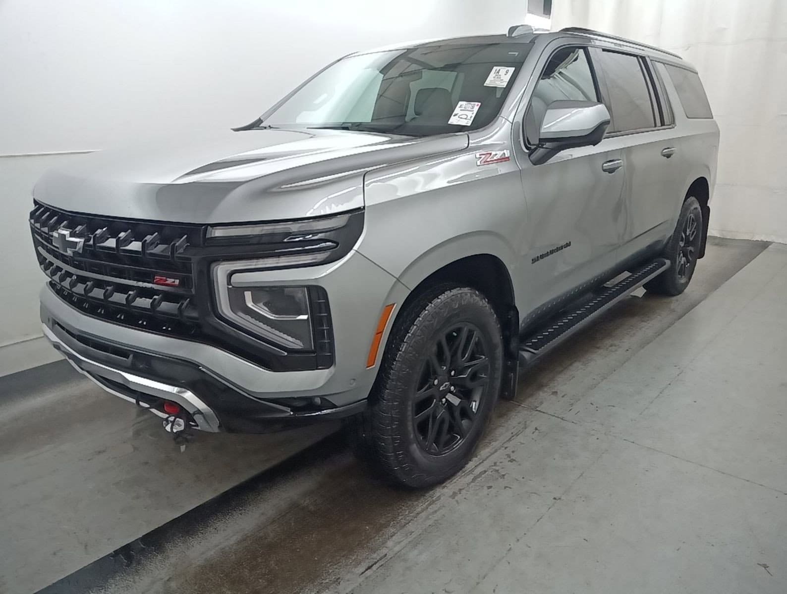 Thumbnail: 2025 Chevrolet Suburban - 1