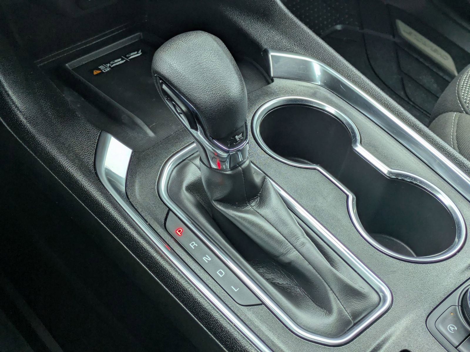 Thumbnail: 2024 Chevrolet Traverse - 32