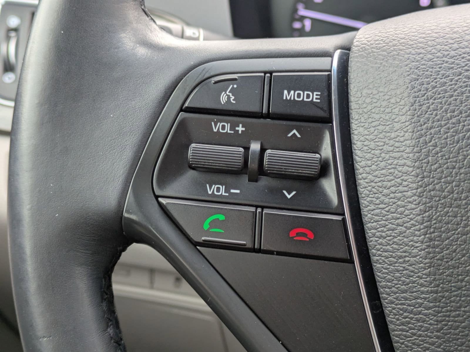 Thumbnail: 2016 Hyundai Sonata - 25