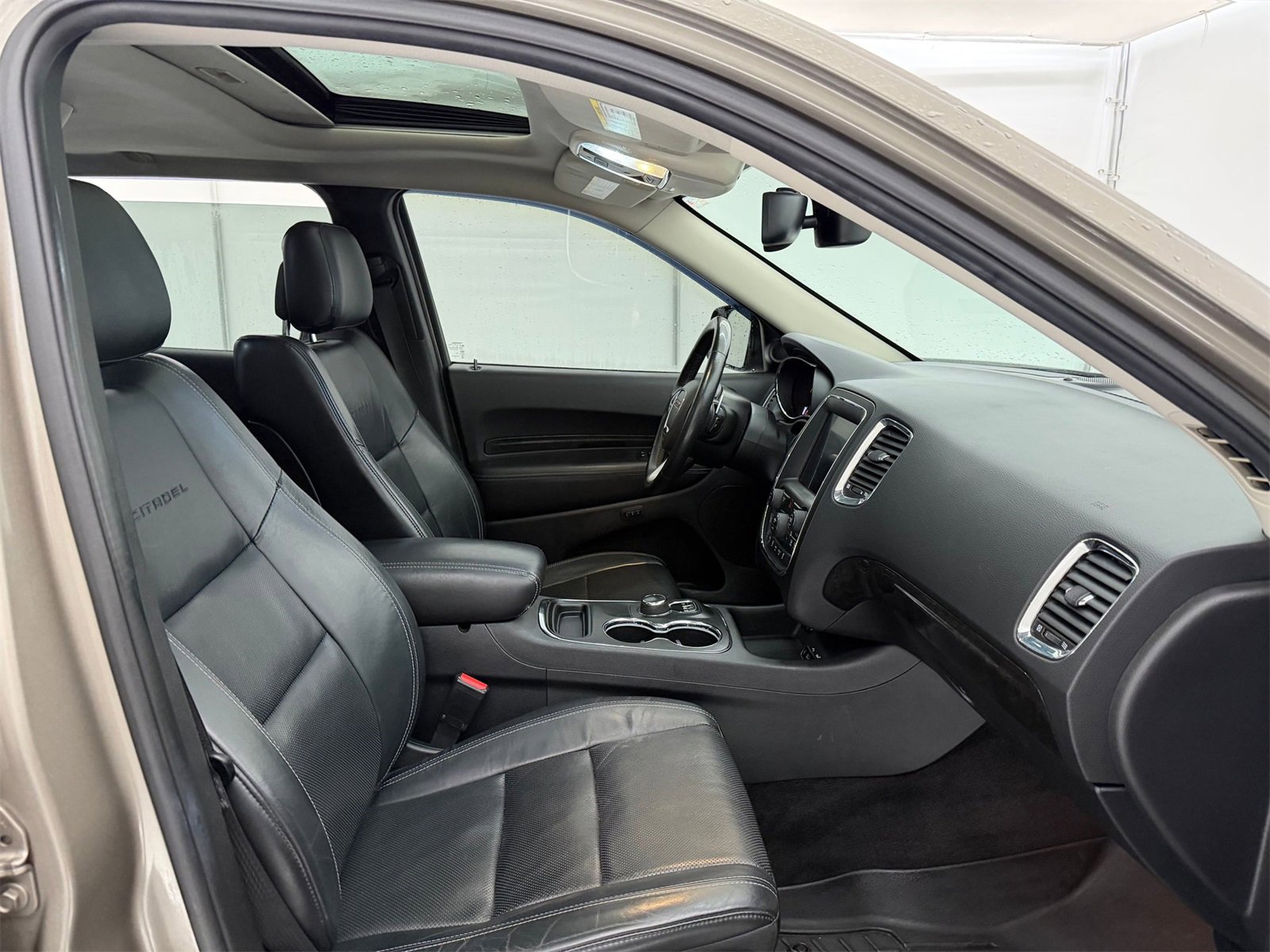 Thumbnail: 2016 Dodge Durango - 22