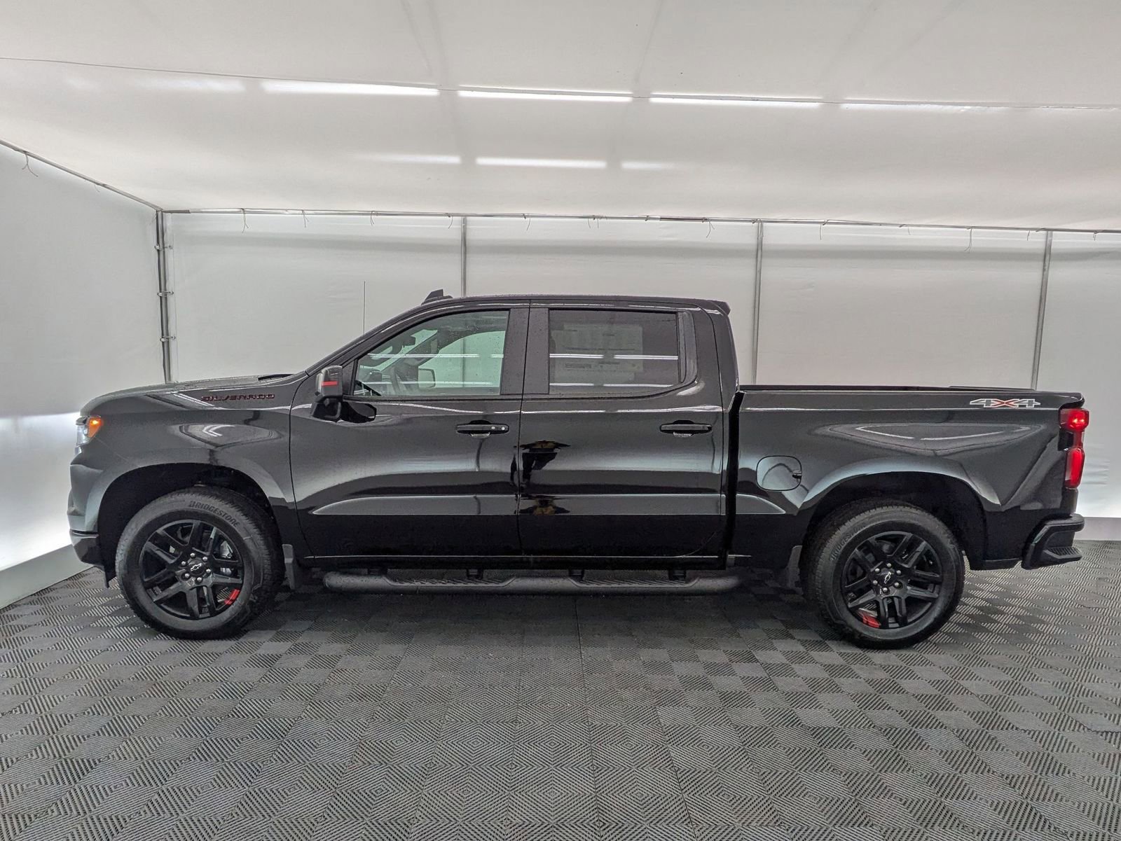 Thumbnail: 2026 Chevrolet Silverado 1500 - 3