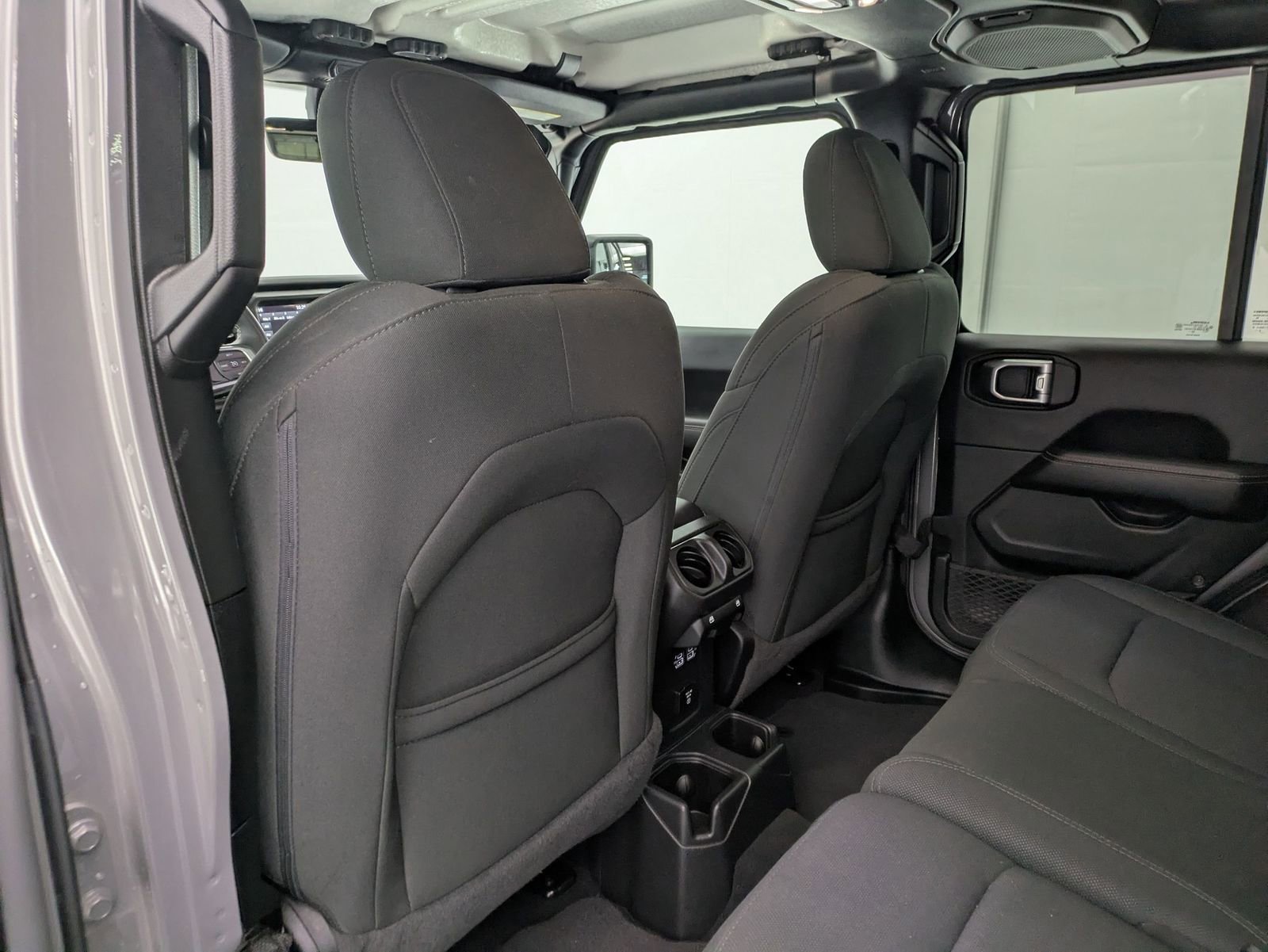 Thumbnail: 2023 Jeep Wrangler - 19
