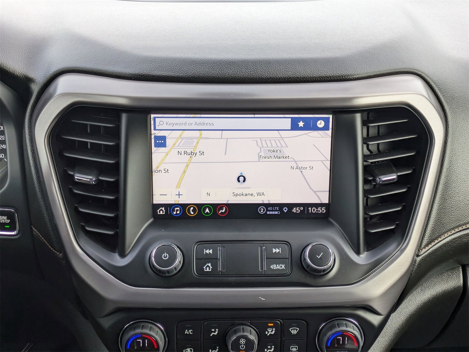 Thumbnail: 2023 GMC Acadia - 28