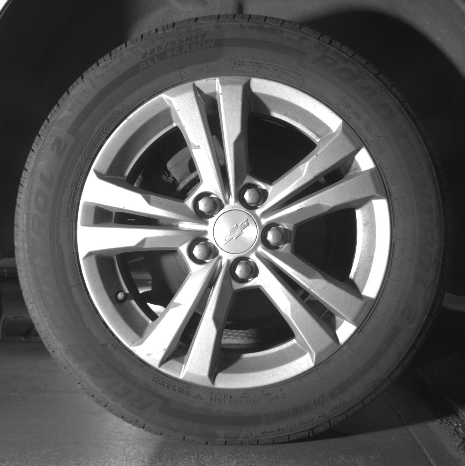 Thumbnail: 2013 Chevrolet Equinox - 6