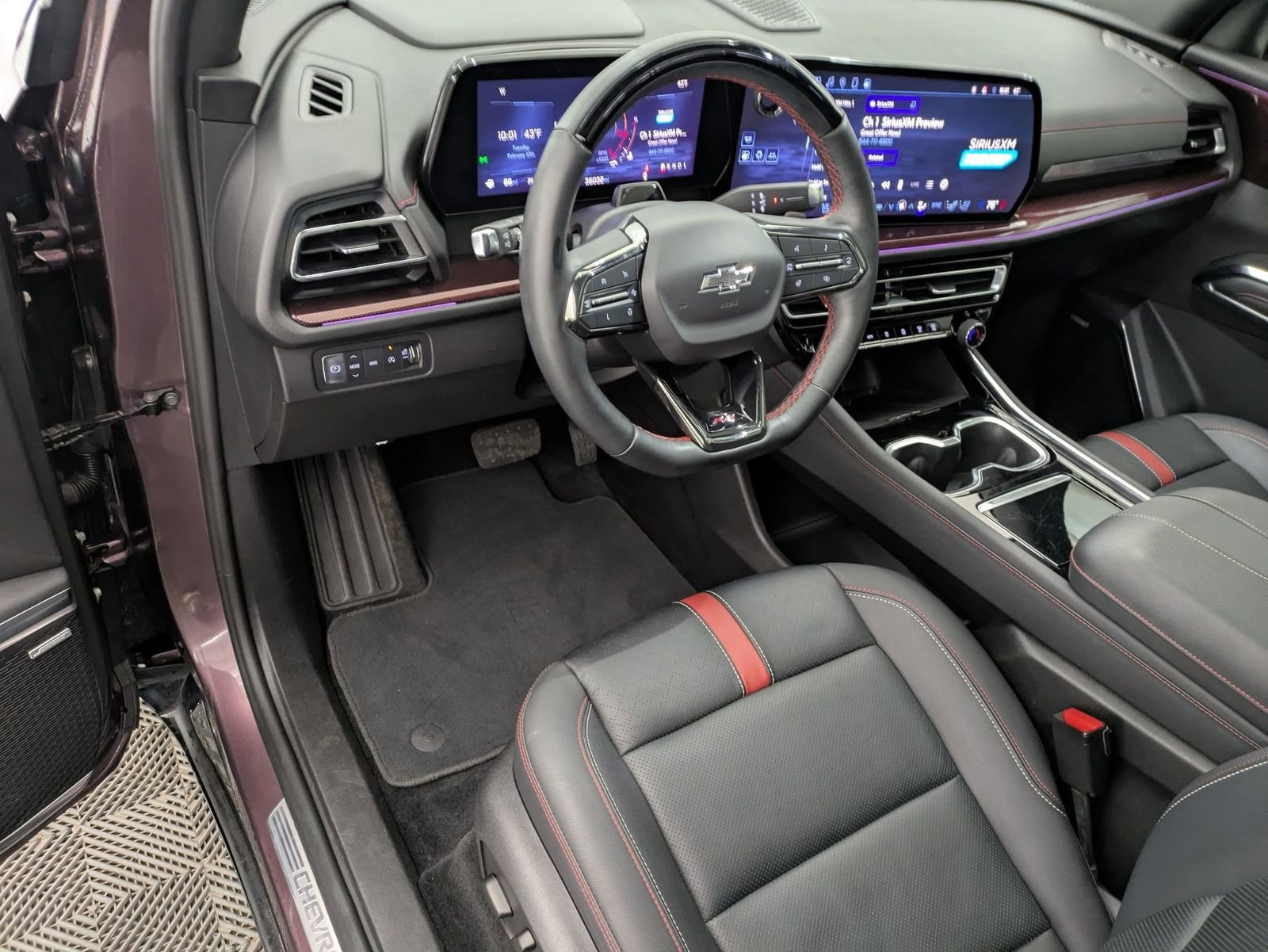 Thumbnail: 2024 Chevrolet Traverse - 2