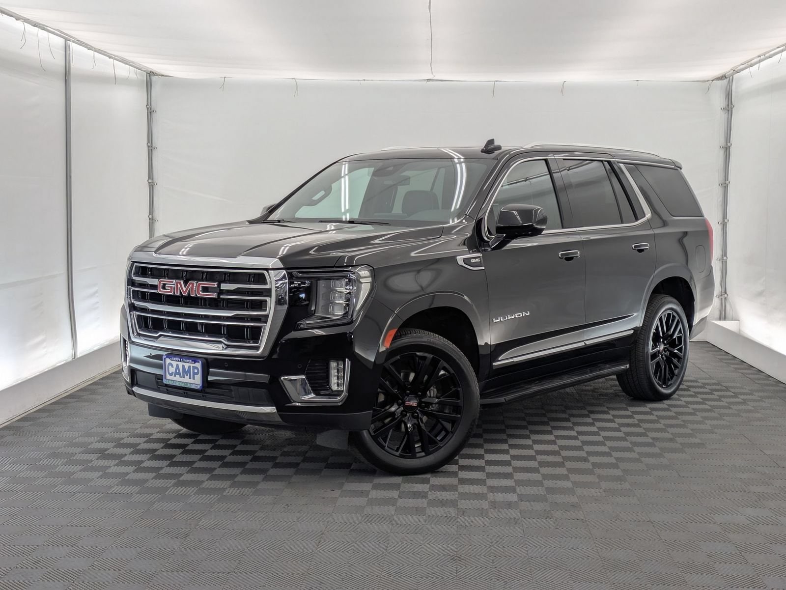 2023 GMC Yukon SLT 4X4's photo