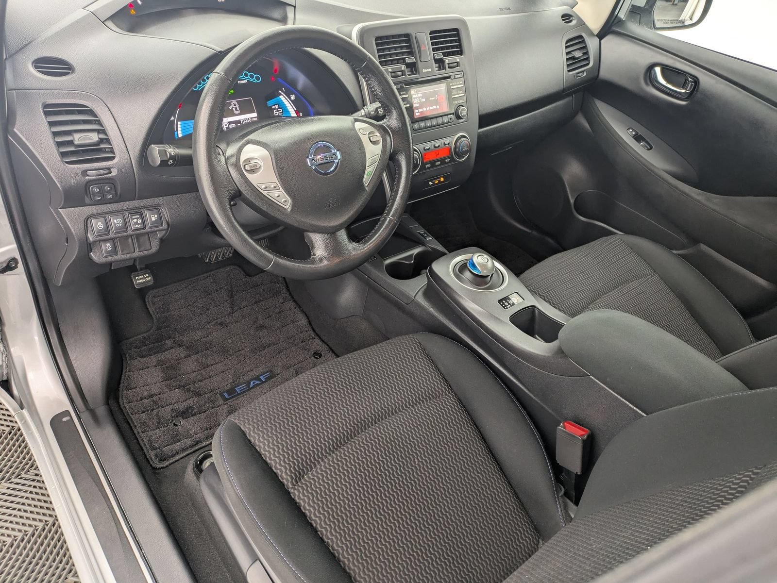 Used 2015 Nissan LEAF S with VIN 1N4AZ0CP2FC329007 for sale in Spokane, WA