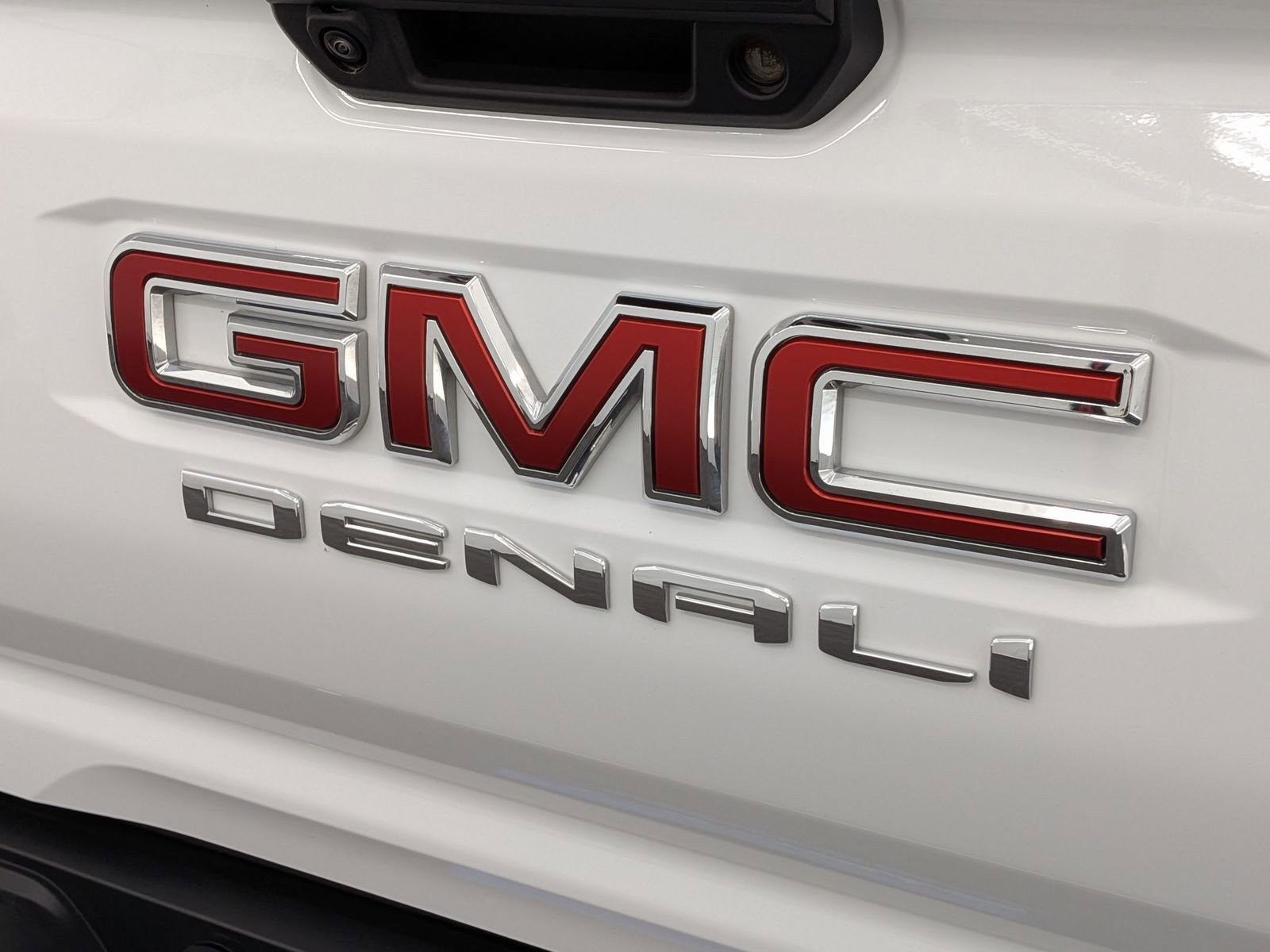 Thumbnail: 2024 GMC Canyon - 10