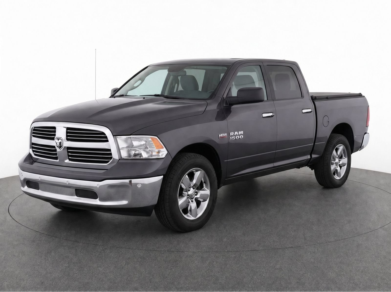 2016 RAM 1500 Big Horn 4x4 Crew Cab 5'7's photo