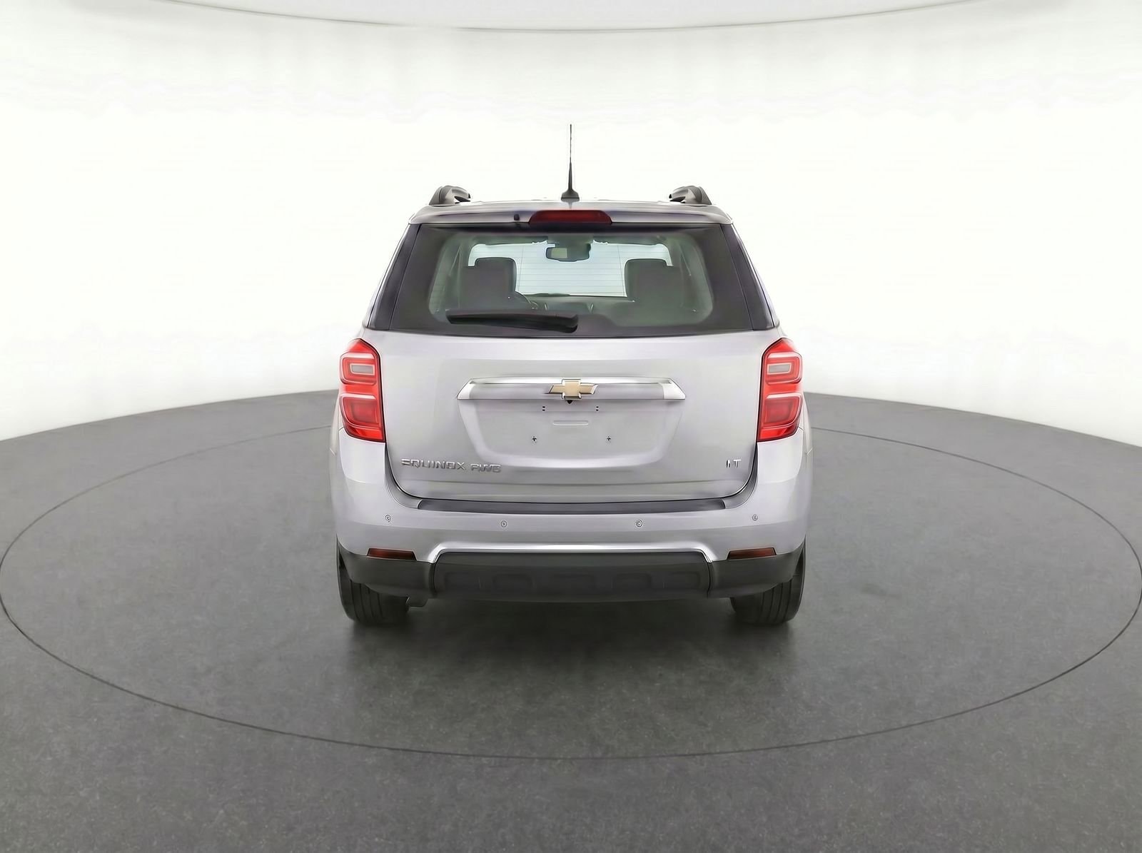 Thumbnail: 2017 Chevrolet Equinox - 4