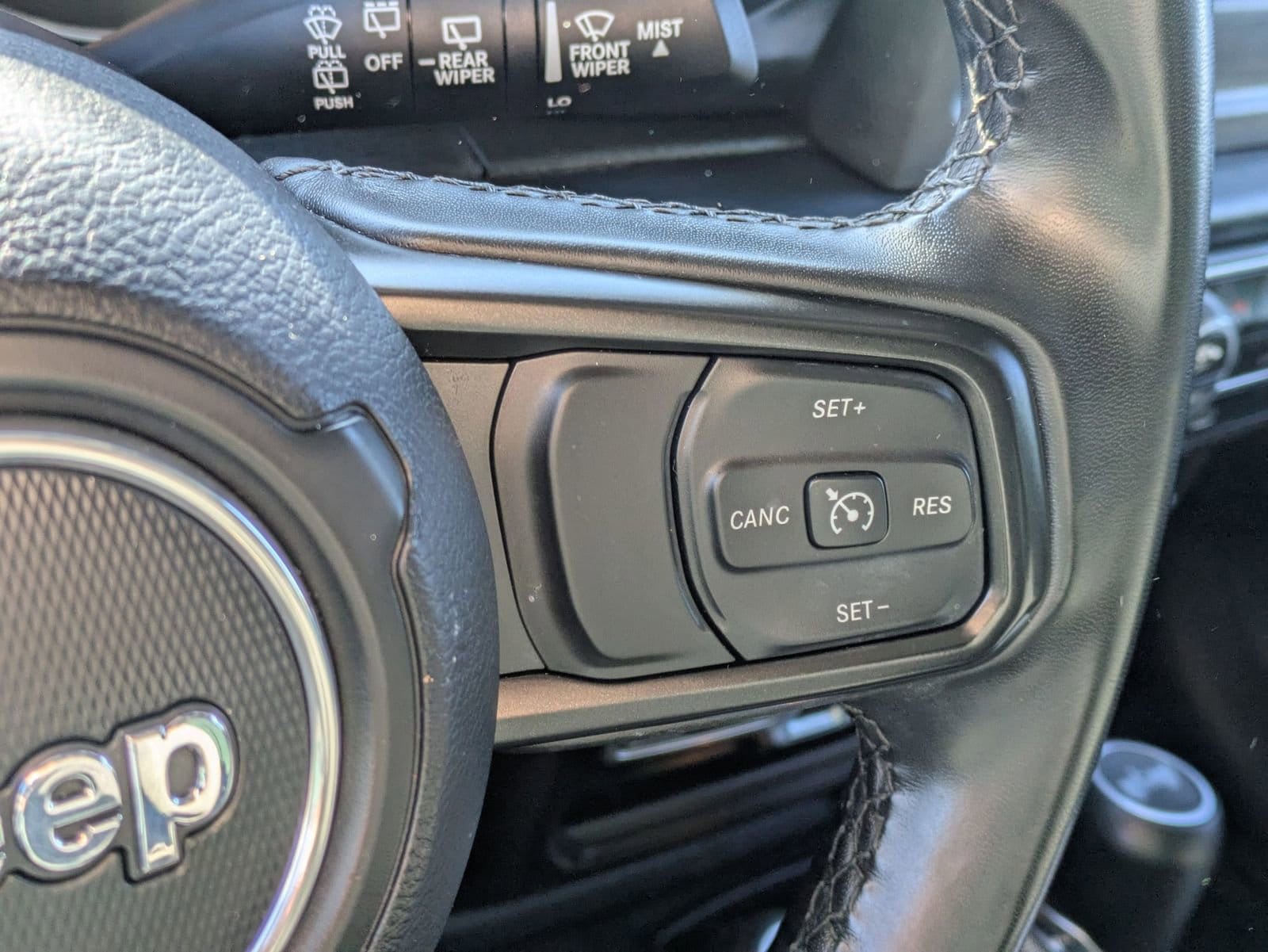 Thumbnail: 2022 Jeep Wrangler - 23