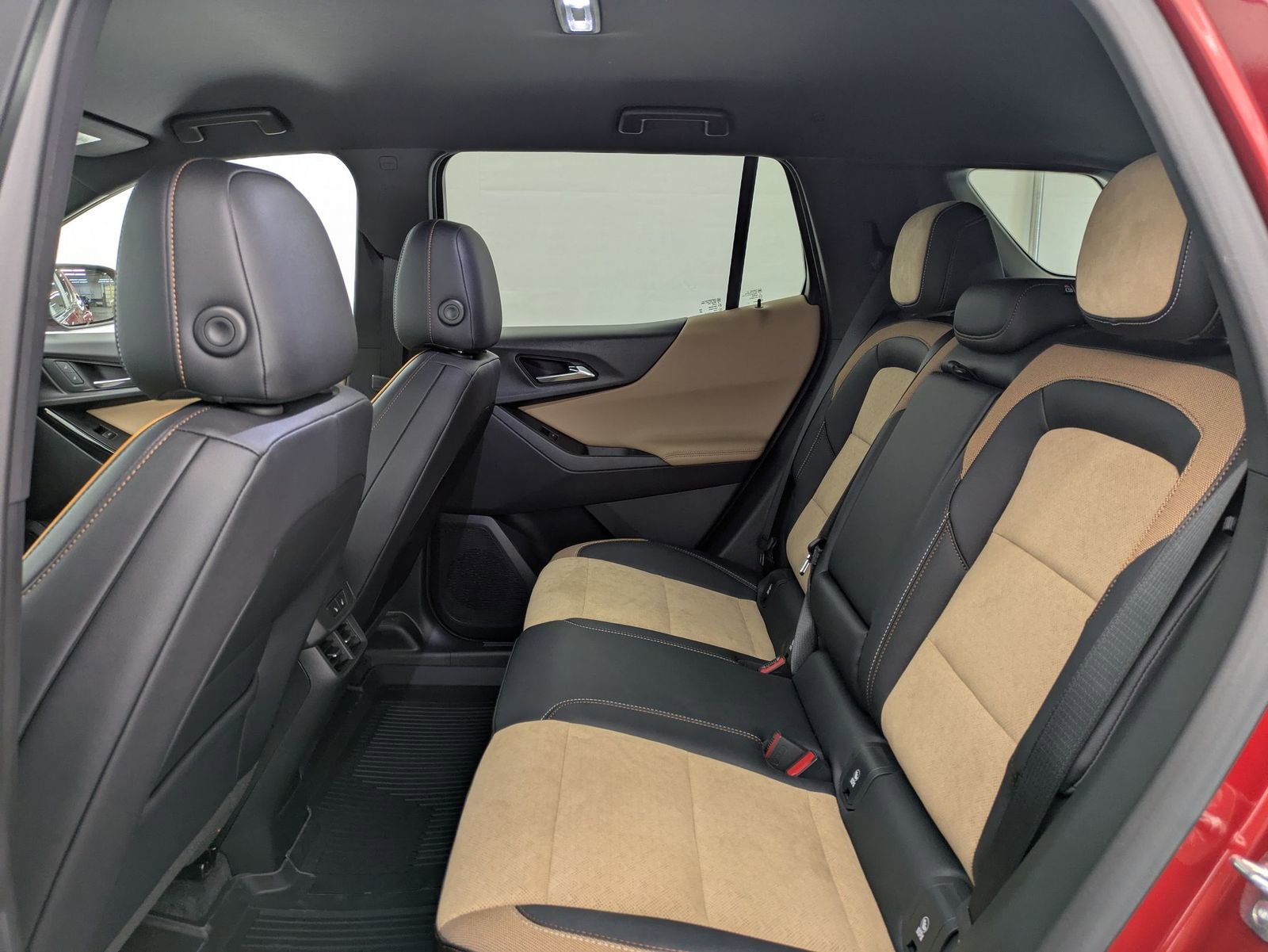 Thumbnail: 2026 Chevrolet Equinox - 21