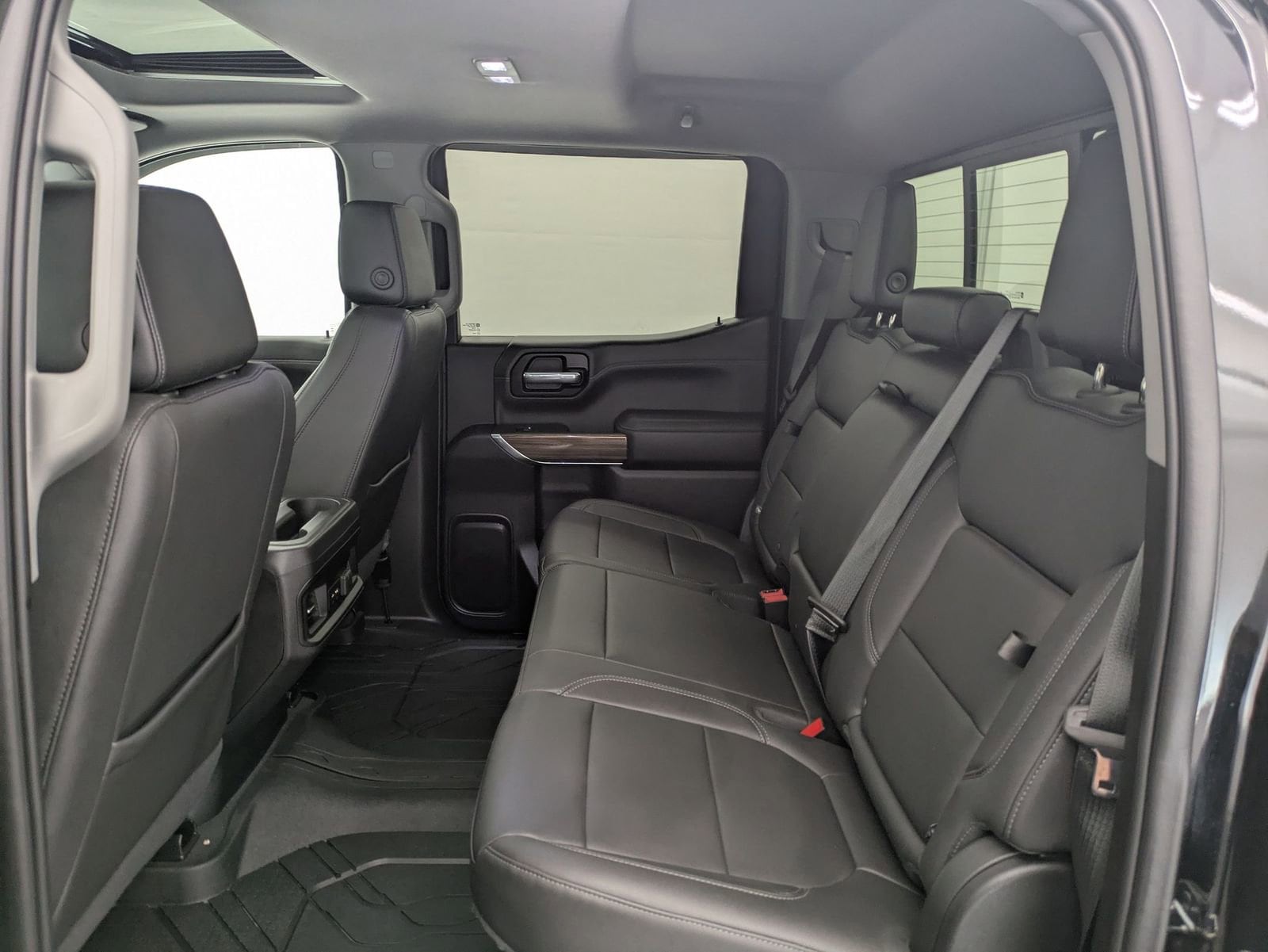 Thumbnail: 2021 Chevrolet Silverado 1500 - 23