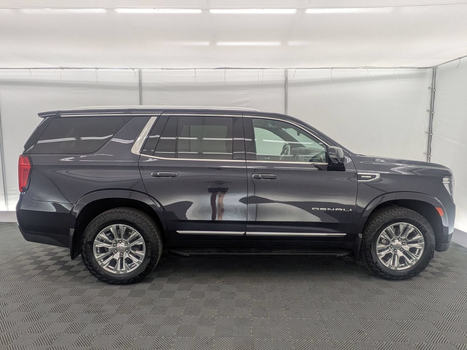 Thumbnail: 2023 GMC Yukon - 6
