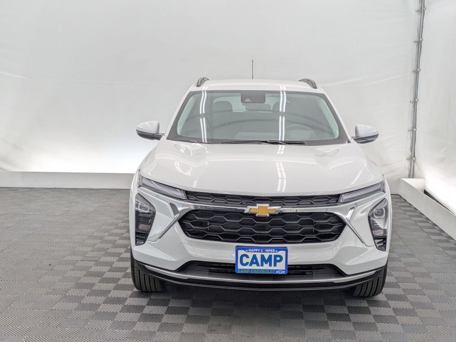 2026 Chevrolet Trax LT - Photo 9