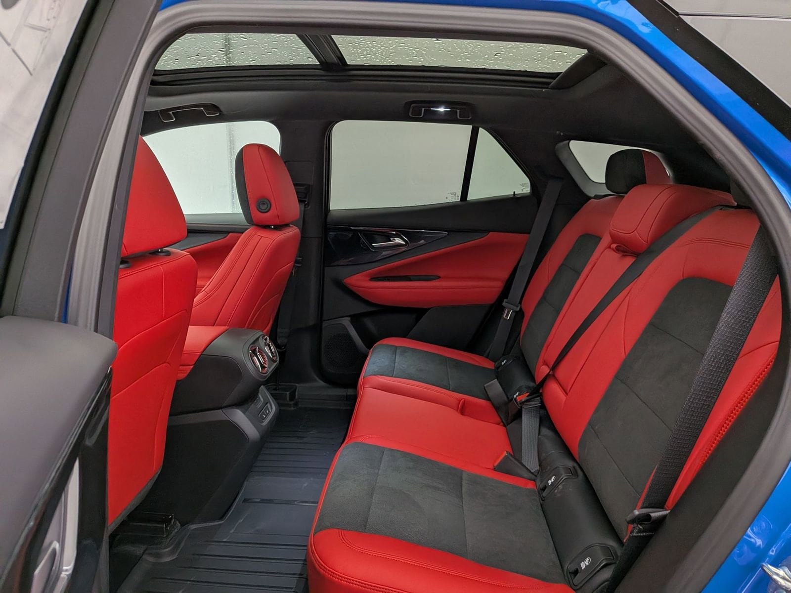 Thumbnail: 2026 Chevrolet Blazer EV - 21