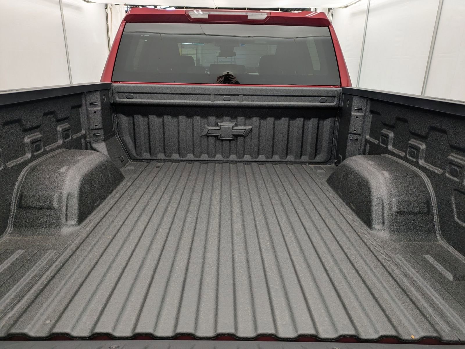 Thumbnail: 2026 Chevrolet Silverado 1500 - 33