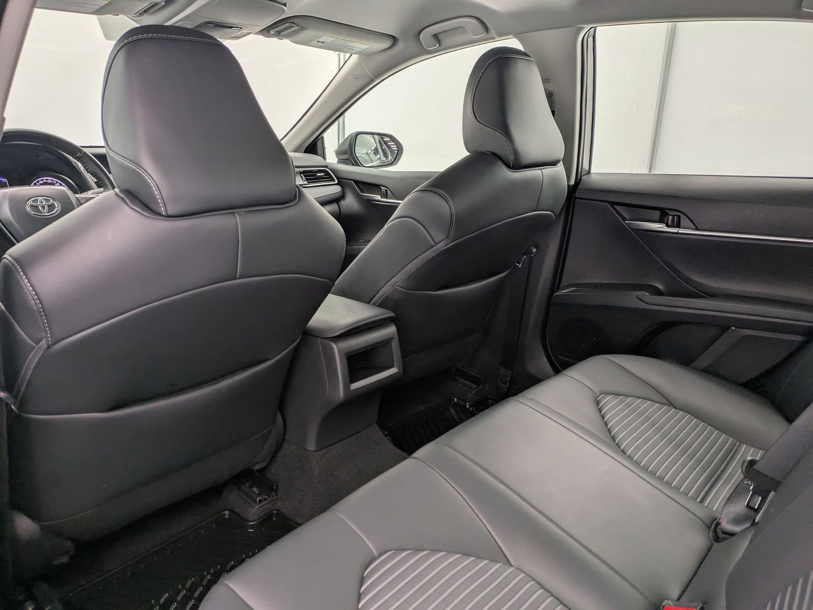 Thumbnail: 2024 Toyota Camry - 18