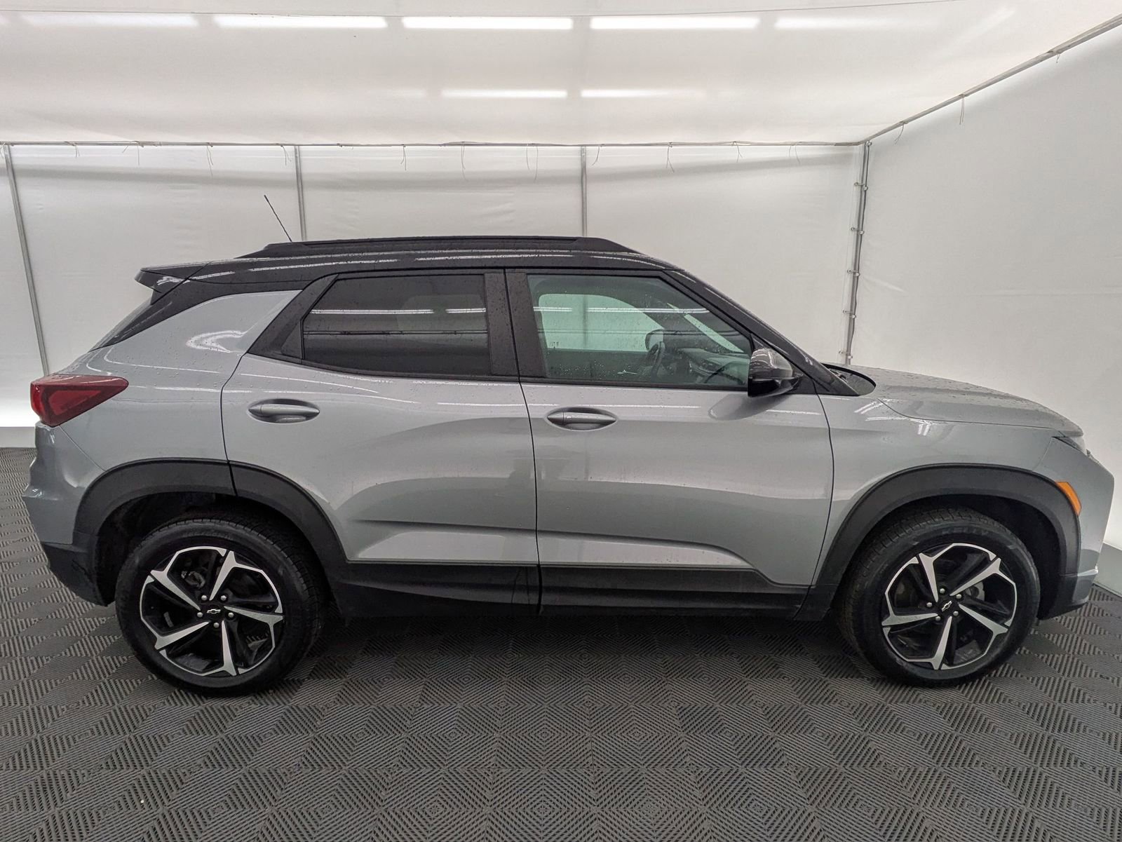 Thumbnail: 2023 Chevrolet TrailBlazer - 6