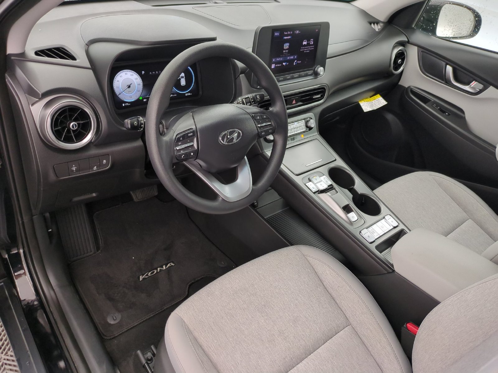 Used 2023 Hyundai Kona EV SE with VIN KM8K23AG5PU172037 for sale in Spokane, WA