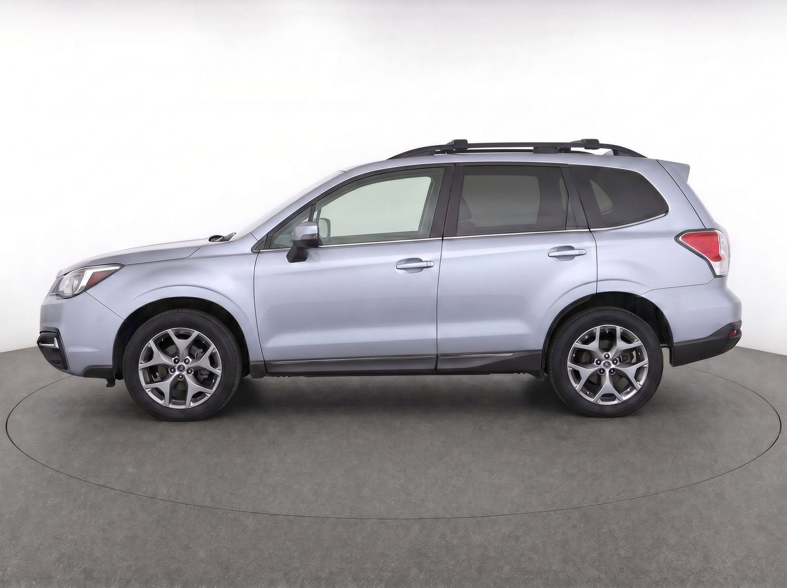 Thumbnail: 2017 Subaru Forester - 4