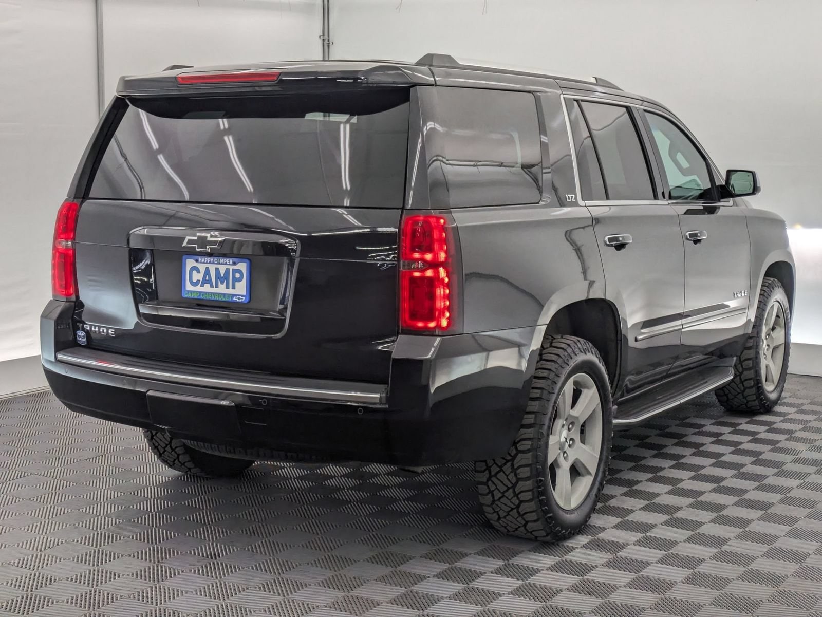 Thumbnail: 2016 Chevrolet Tahoe - 6