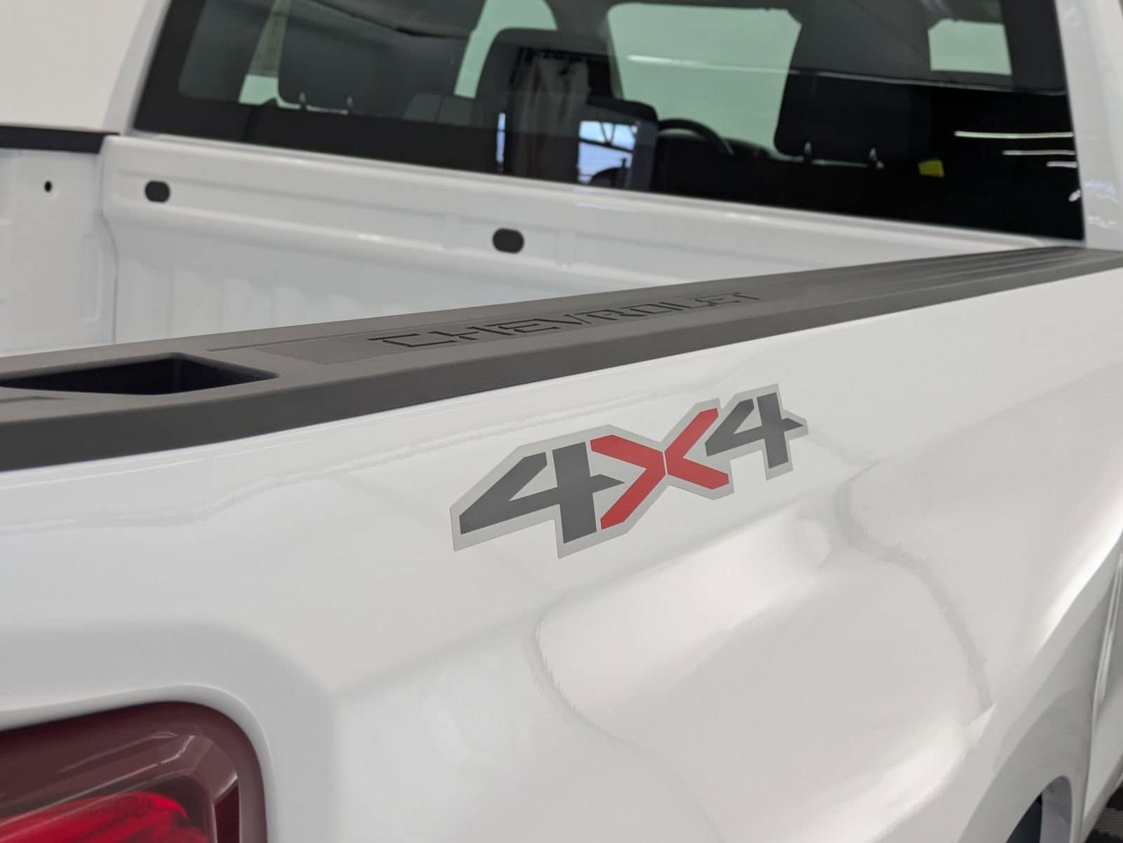 Thumbnail: 2026 Chevrolet Silverado 1500 - 12