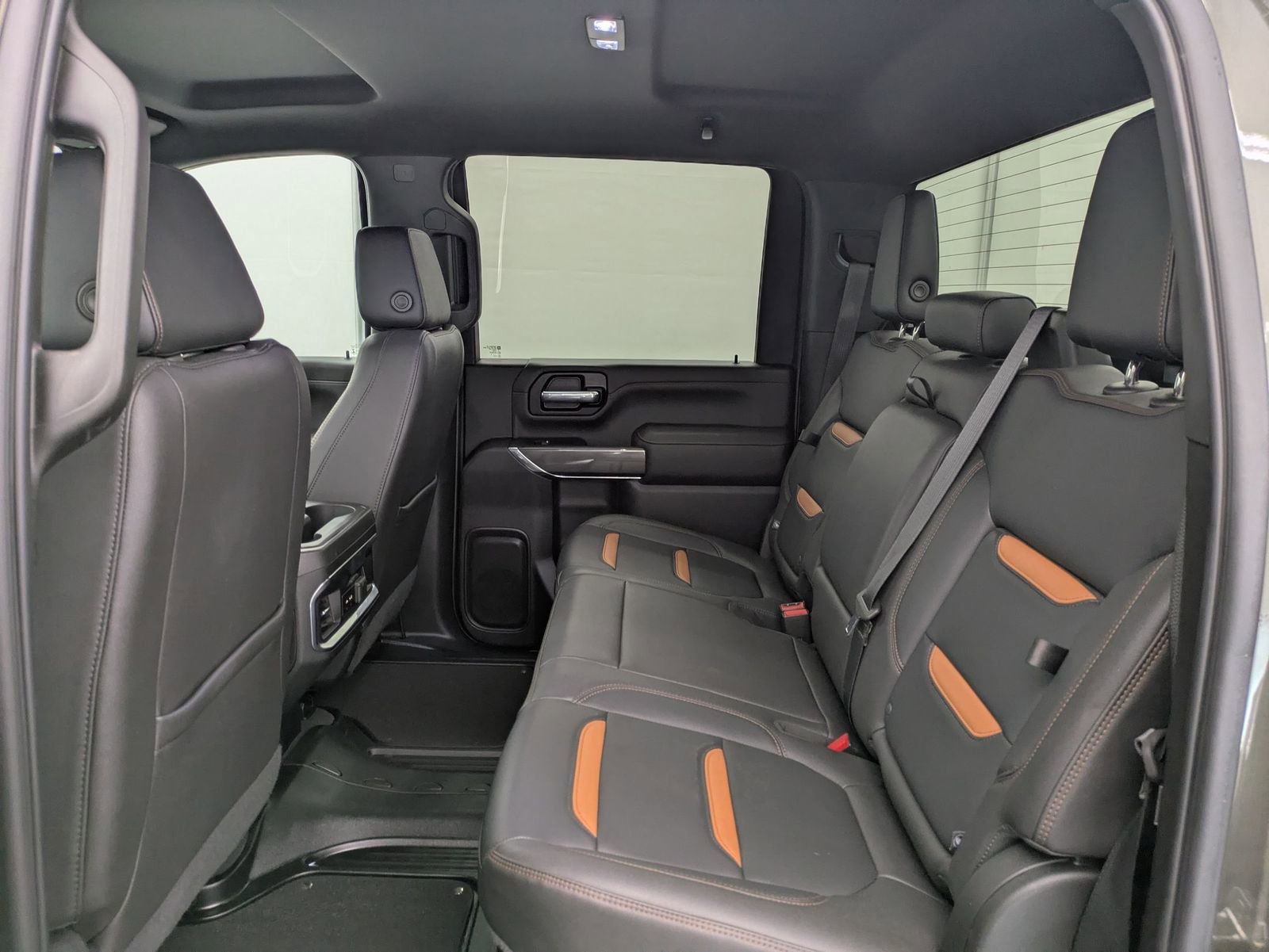 Thumbnail: 2022 GMC Sierra 3500 - 18