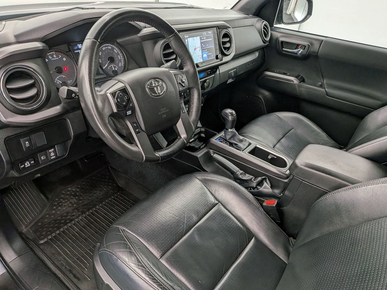 Thumbnail: 2022 Toyota Tacoma - 16
