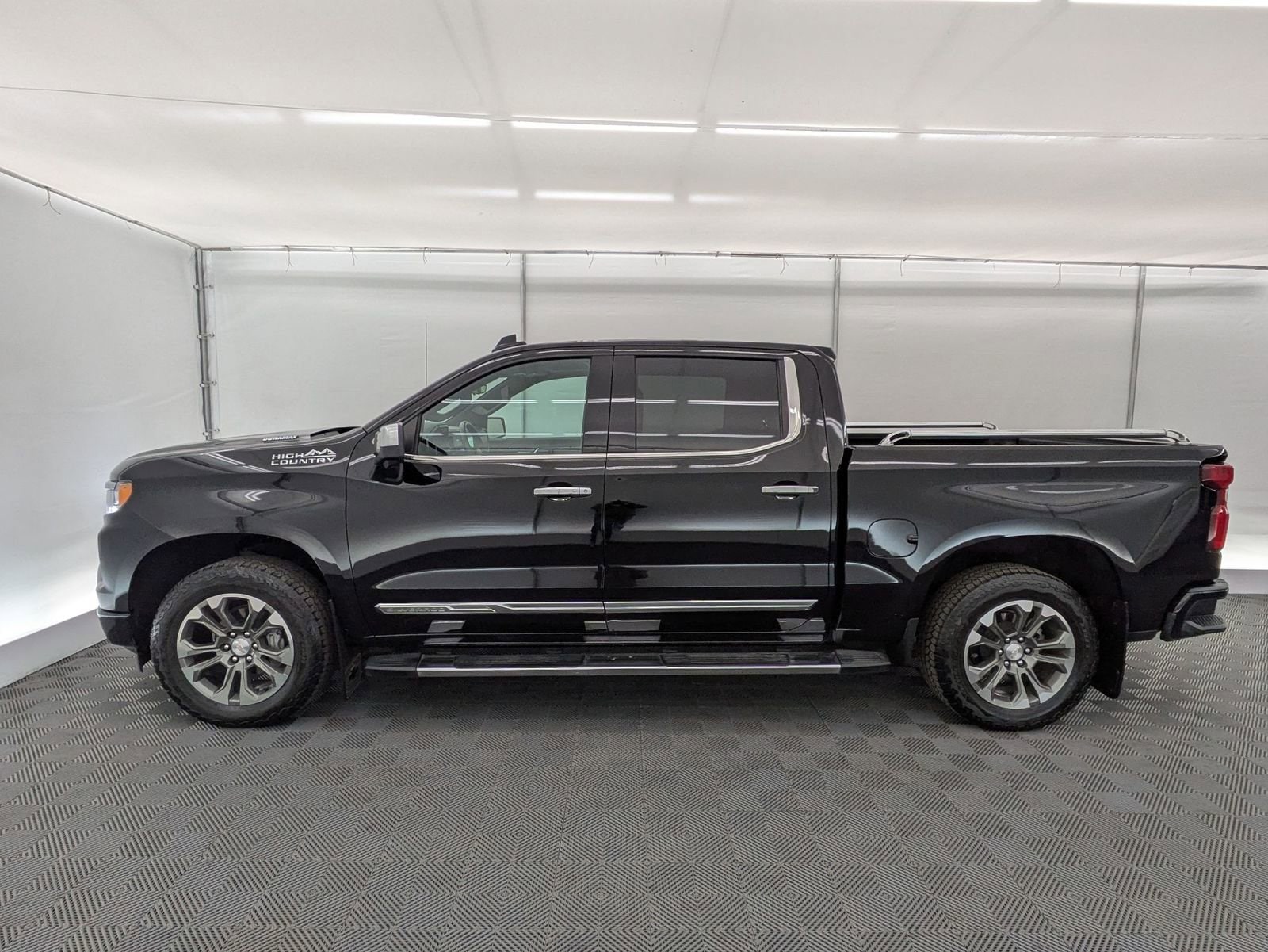 Thumbnail: 2024 Chevrolet Silverado 1500 - 3