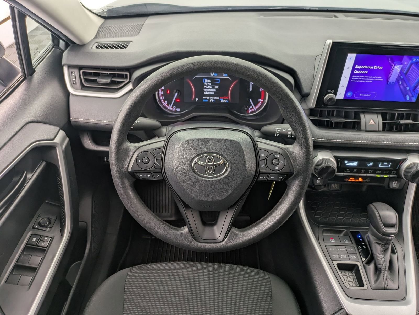 Thumbnail: 2024 Toyota RAV4 - 20