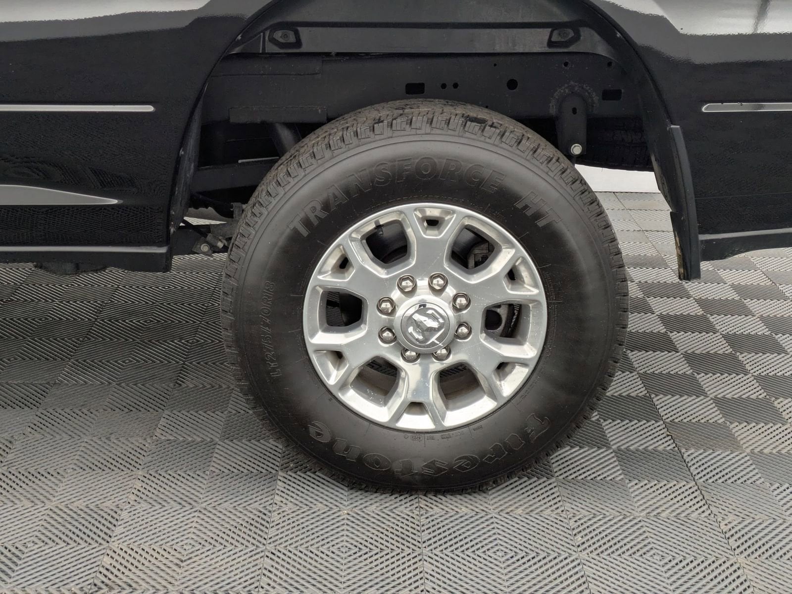 2024 RAM Ram 2500 Pickup Laramie - Photo 17