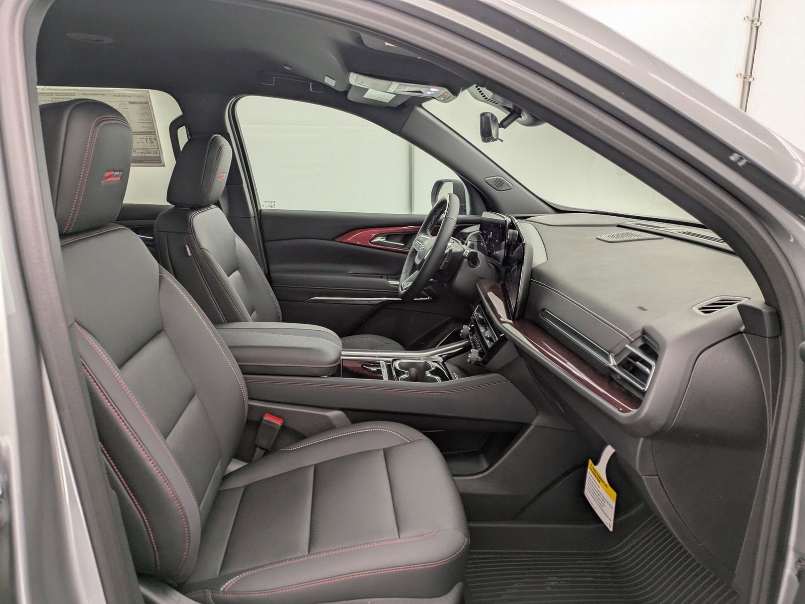 Thumbnail: 2026 Chevrolet Traverse - 22