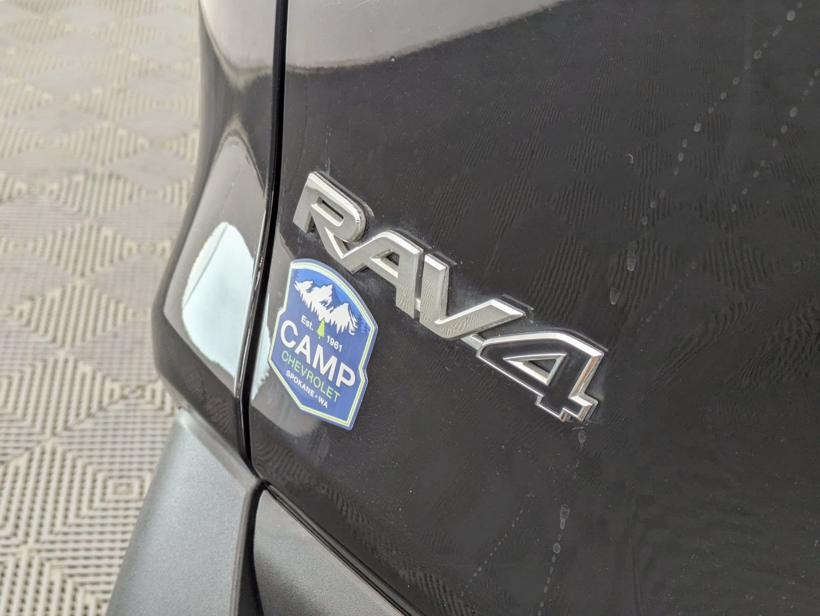 Thumbnail: 2022 Toyota RAV4 - 13