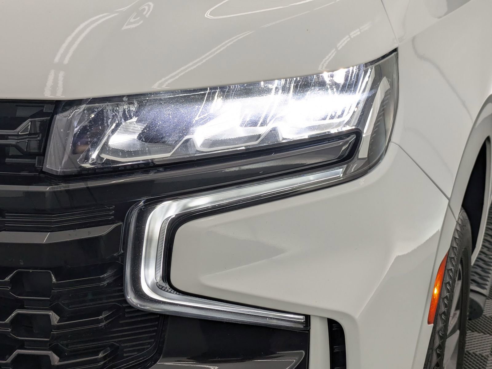 Thumbnail: 2024 Chevrolet Suburban - 9