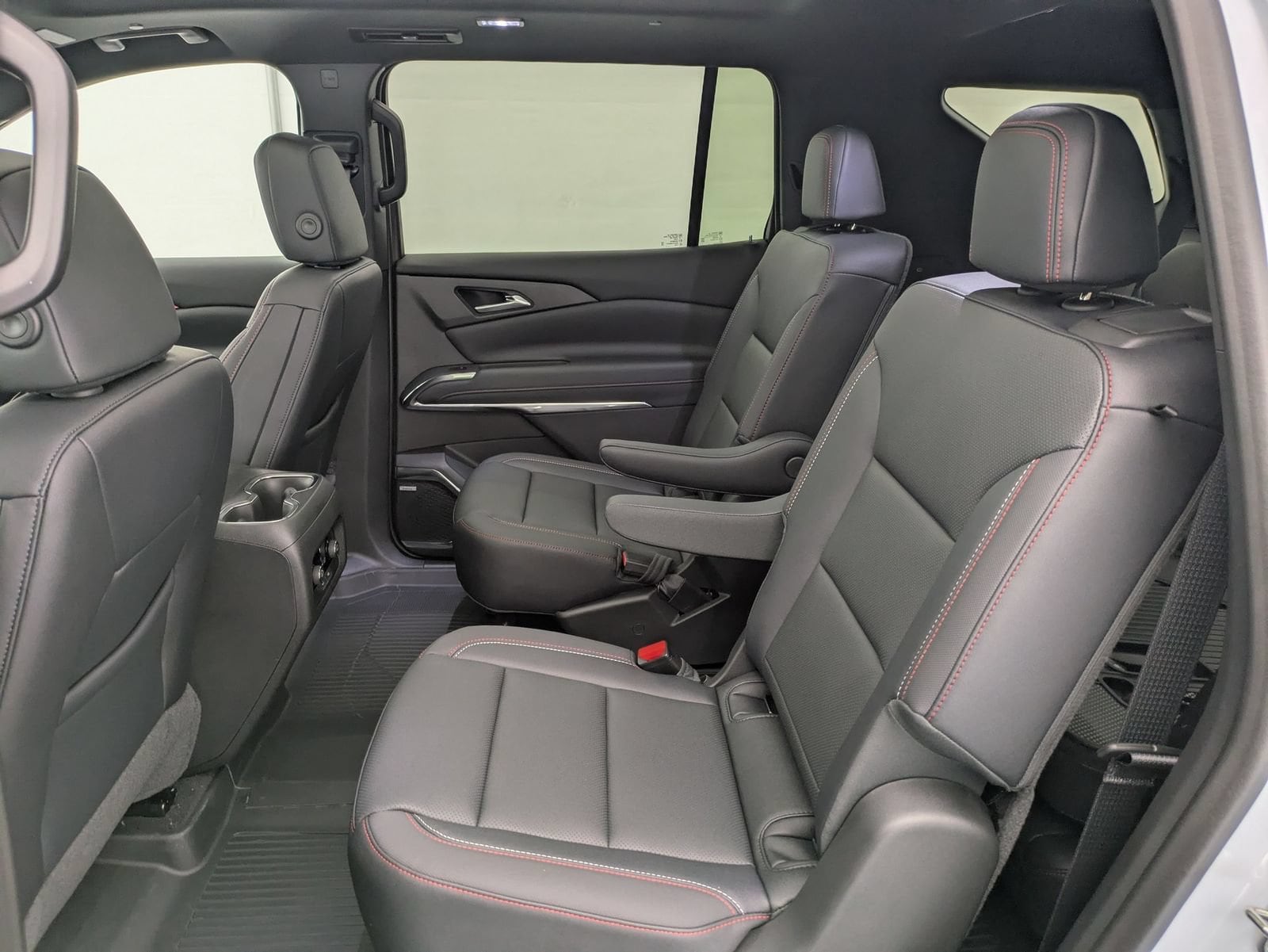 Thumbnail: 2026 Chevrolet Traverse - 20