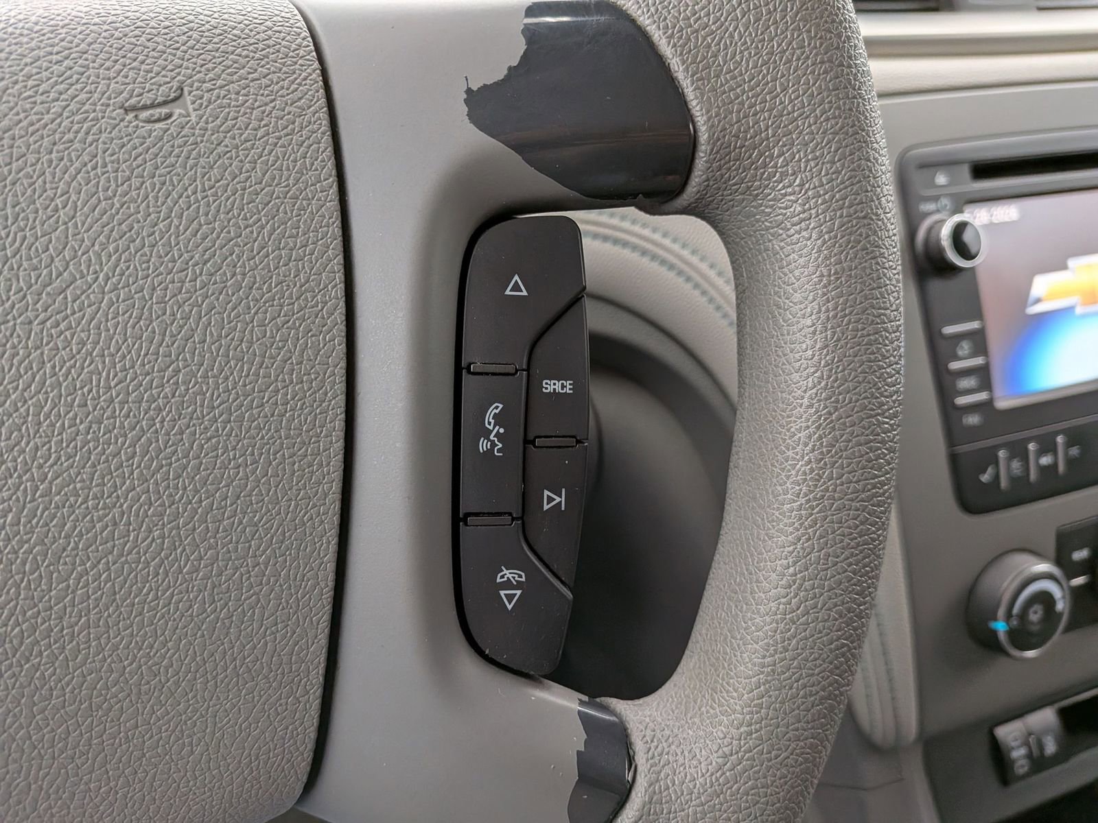 Thumbnail: 2013 Chevrolet Traverse - 25