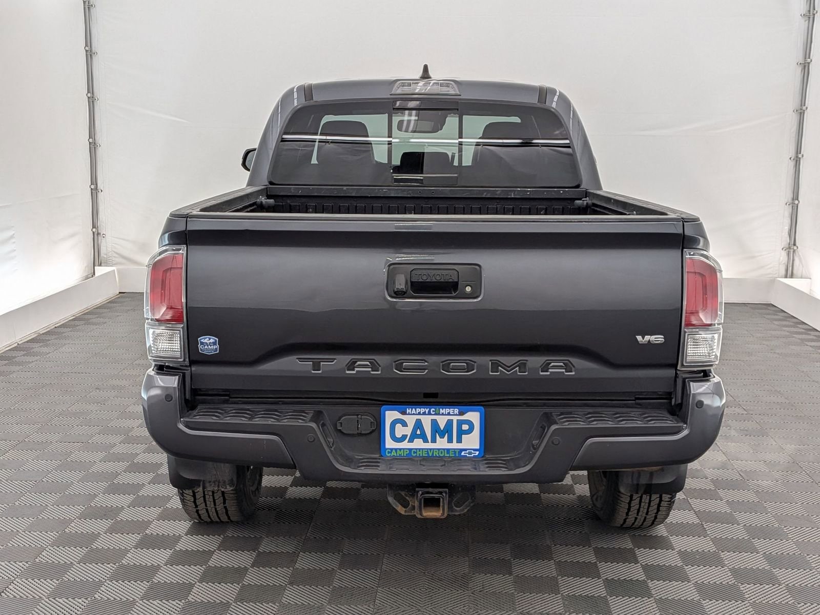 Thumbnail: 2022 Toyota Tacoma - 3