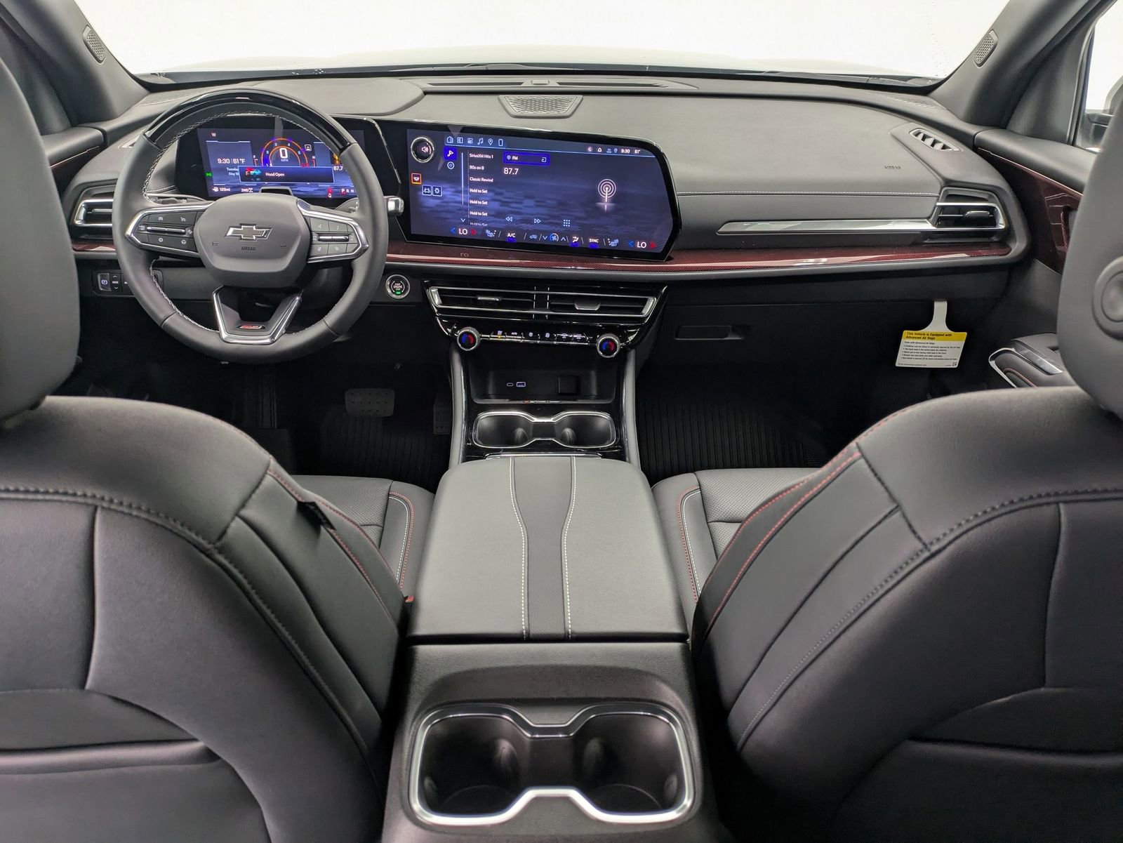 Thumbnail: 2026 Chevrolet Traverse - 16