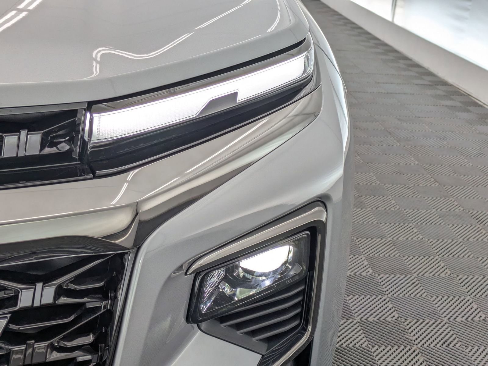 Thumbnail: 2026 Chevrolet Traverse - 10