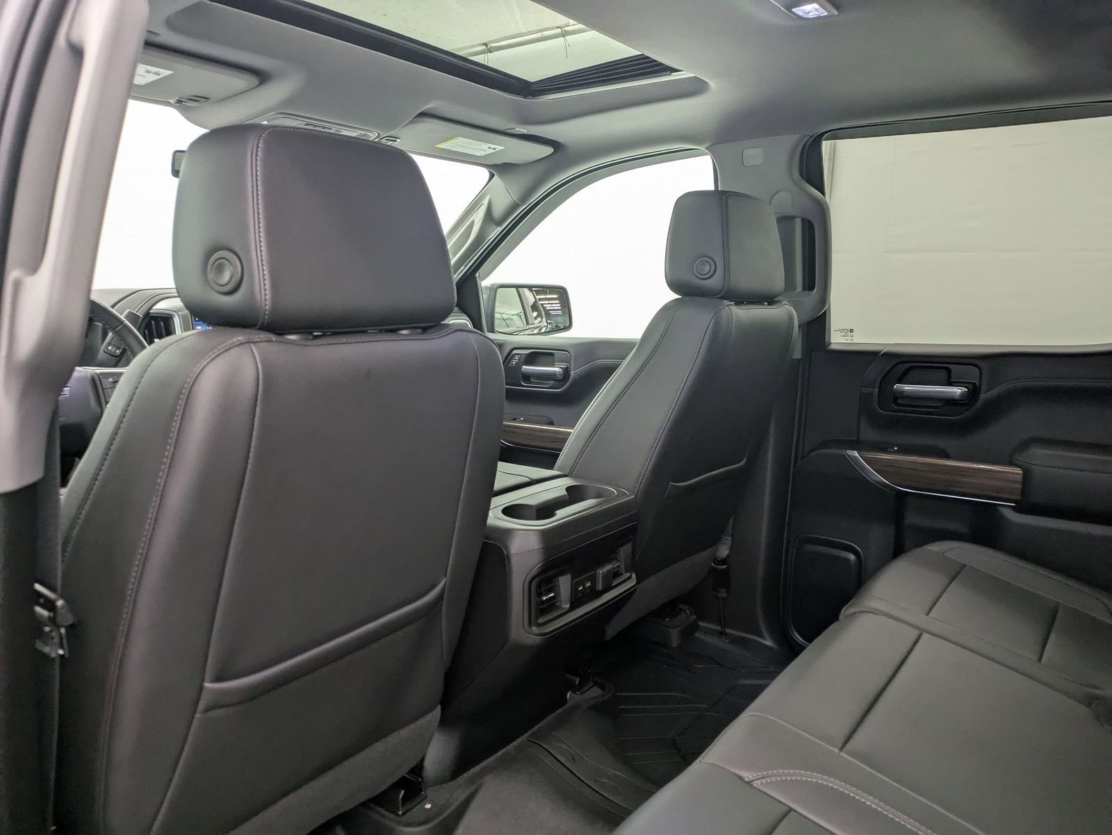 Thumbnail: 2021 Chevrolet Silverado 1500 - 21