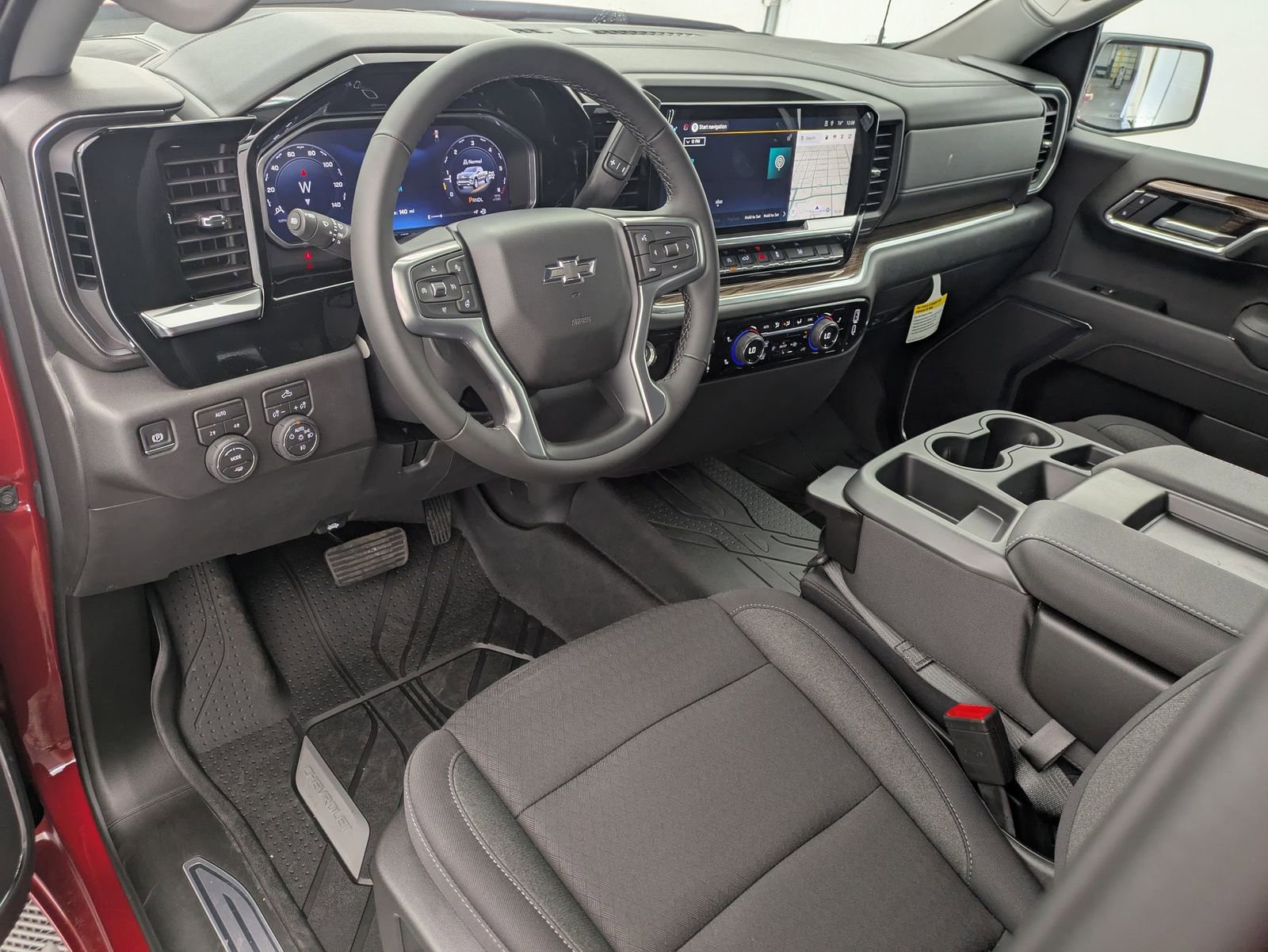 Thumbnail: 2026 Chevrolet Silverado 1500 - 2