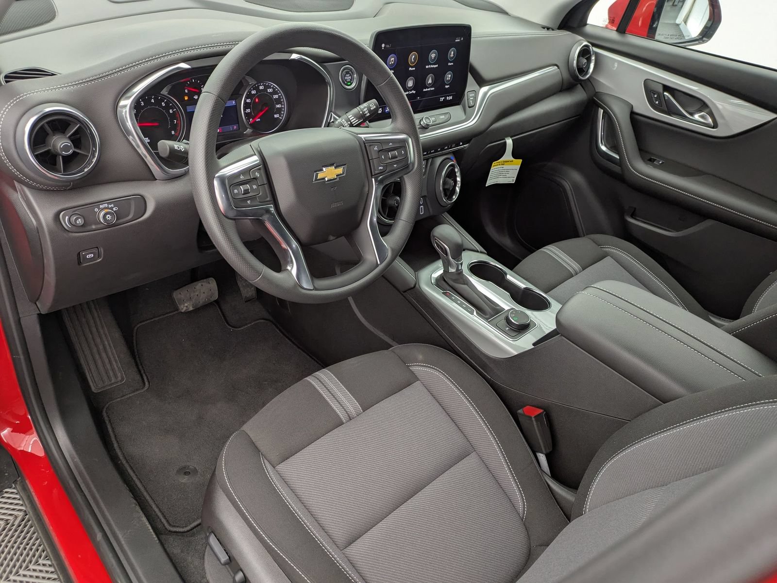 2025 Chevrolet Blazer 2LT - Photo 2