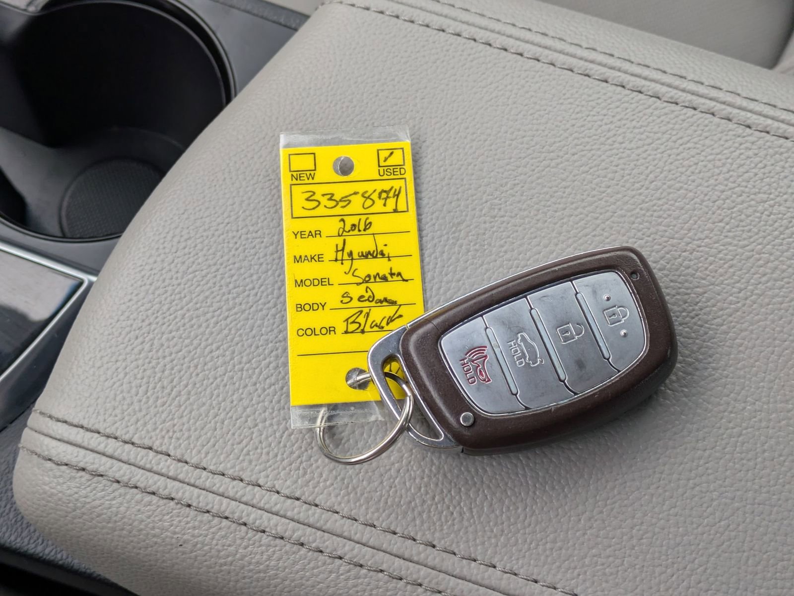 Thumbnail: 2016 Hyundai Sonata - 36