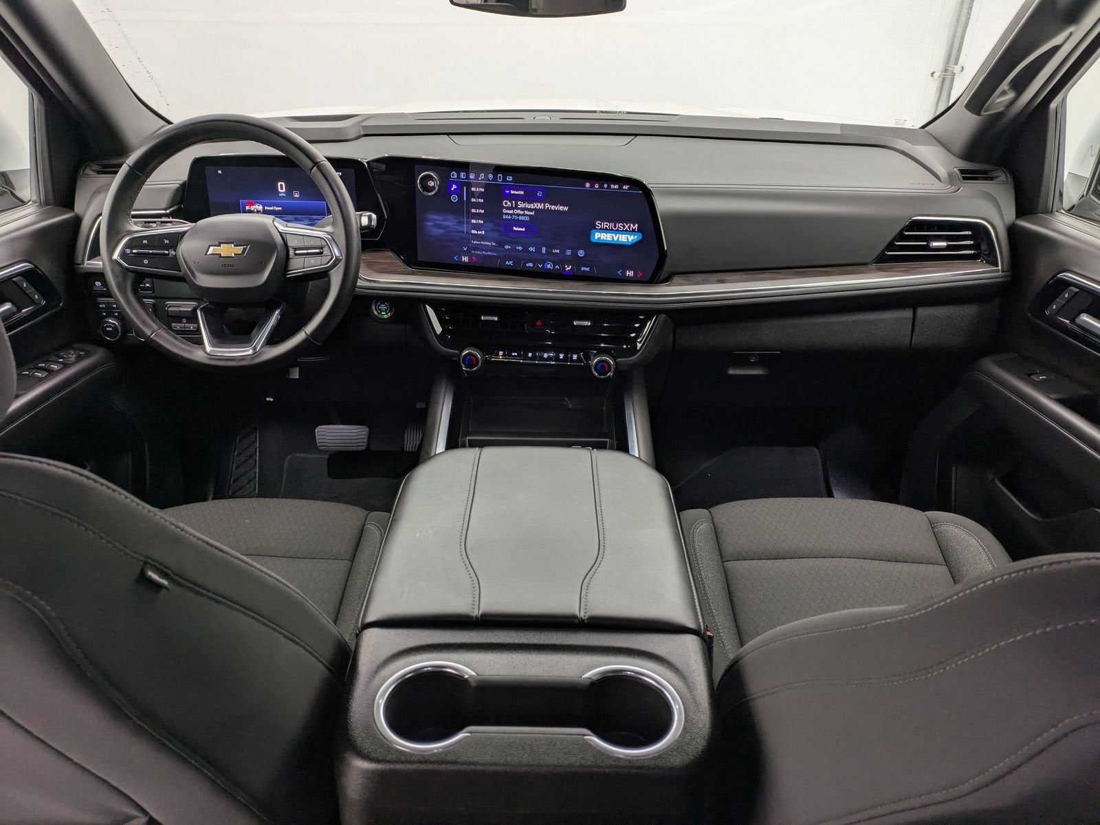 Thumbnail: 2025 Chevrolet Suburban - 13