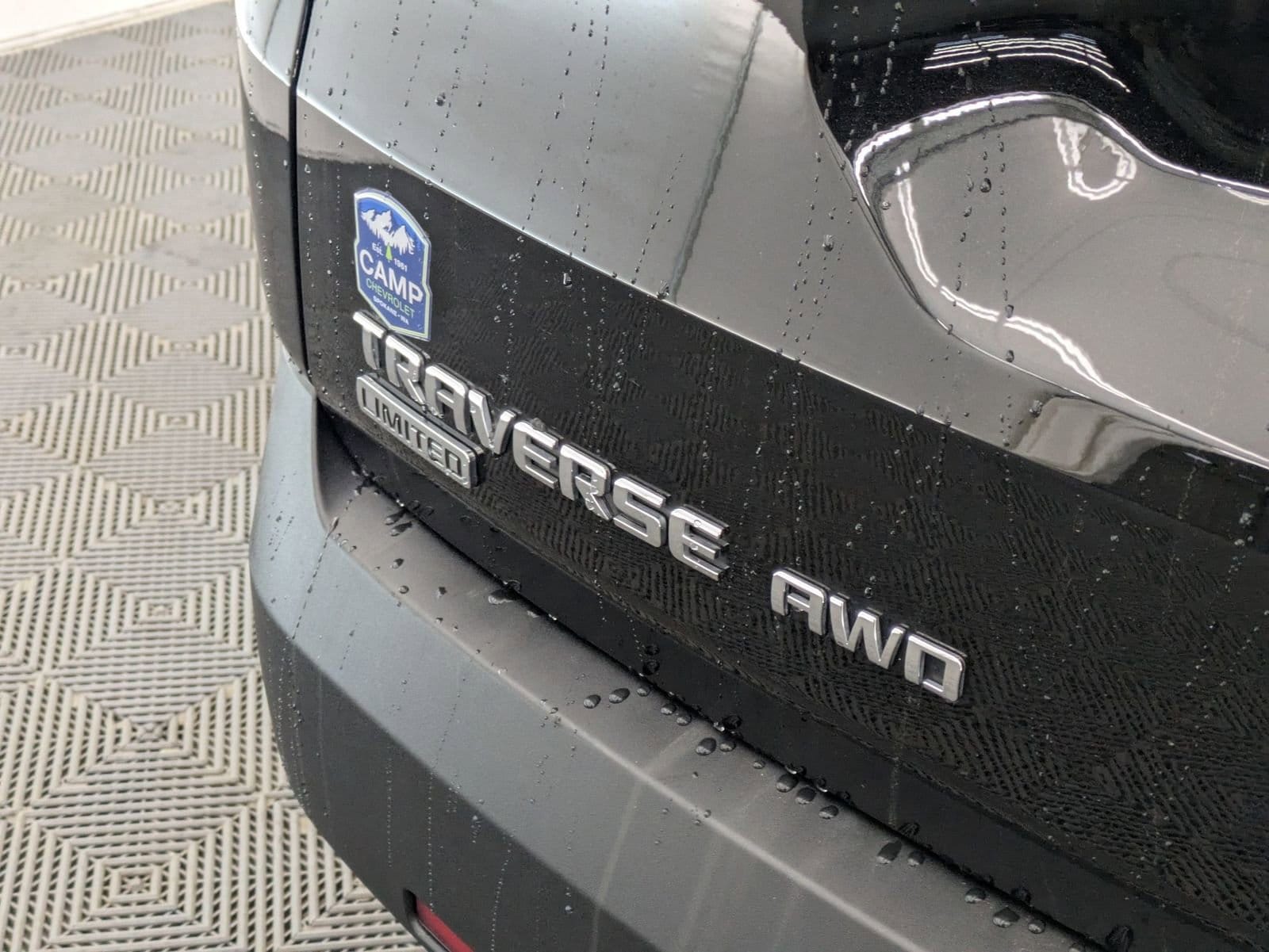 Thumbnail: 2024 Chevrolet Traverse - 14