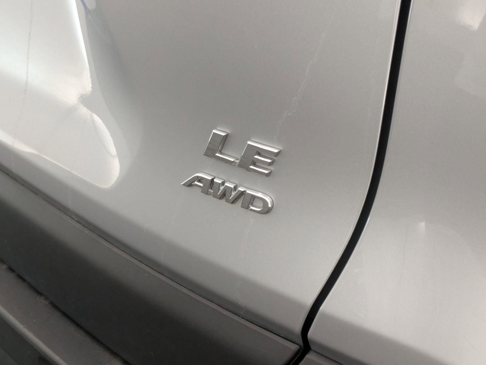 Thumbnail: 2024 Toyota RAV4 - 10