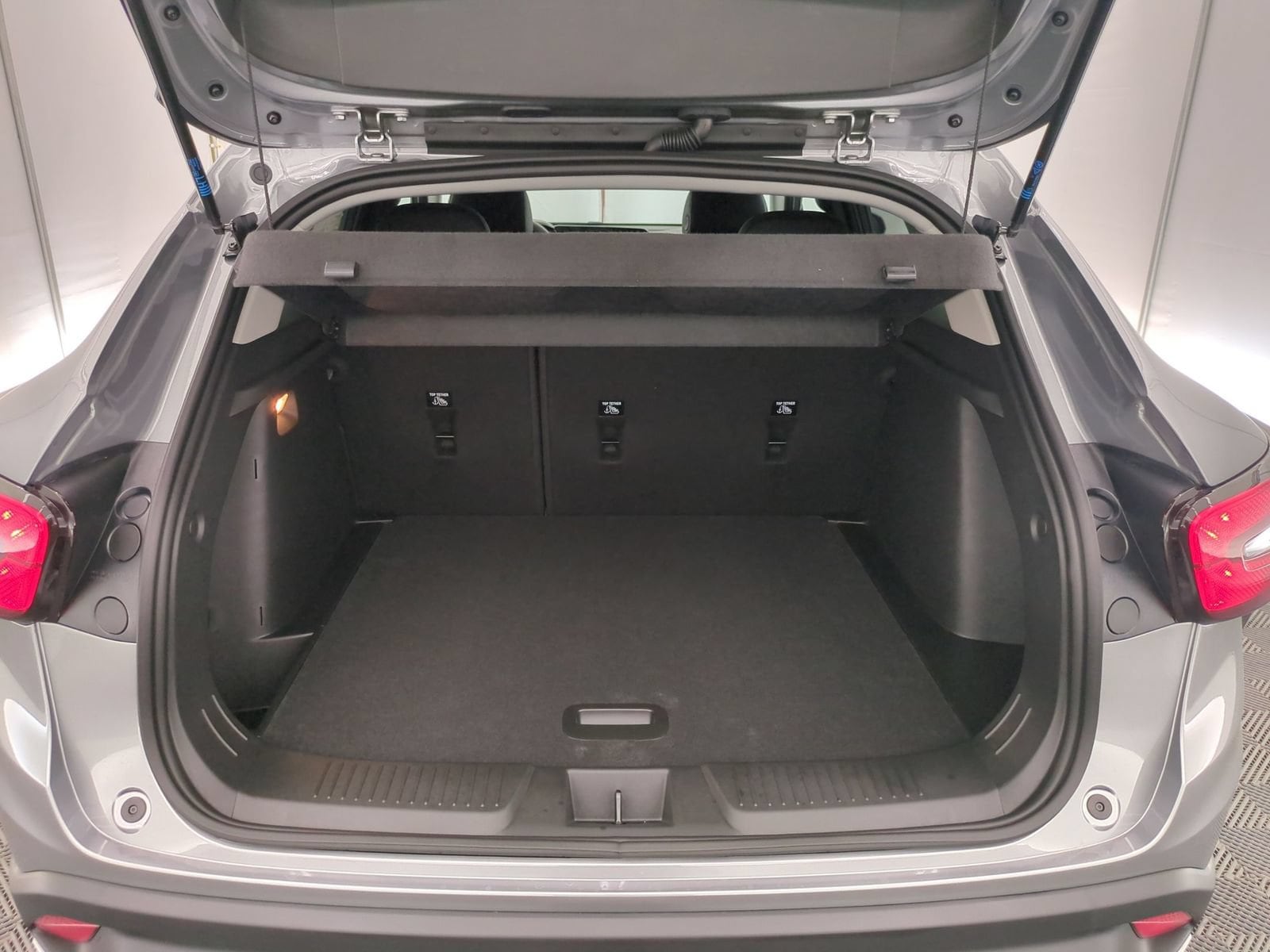 2026 Chevrolet Trax LT - Photo 32