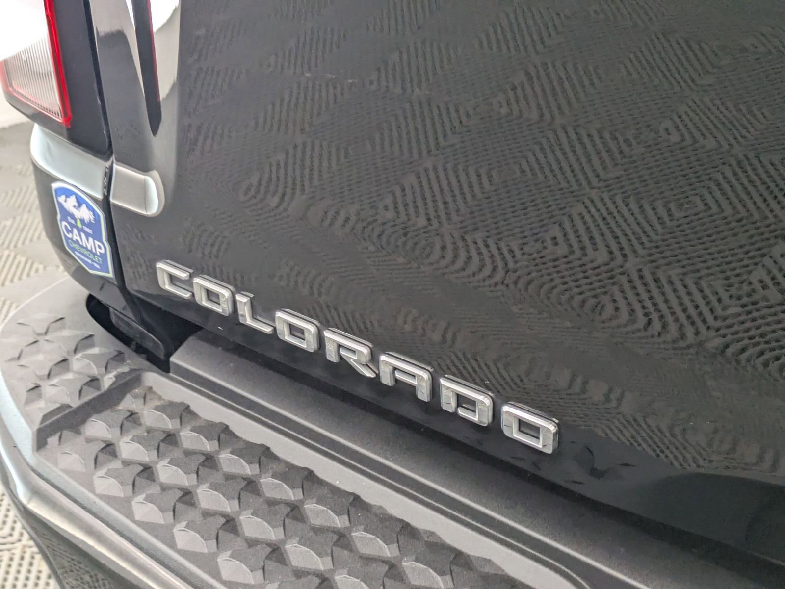 Thumbnail: 2023 Chevrolet Colorado - 15